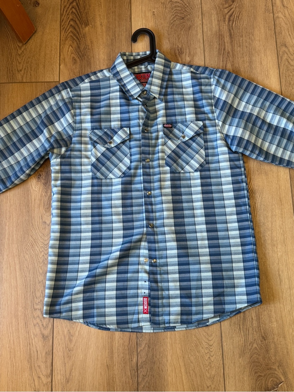 Dixxon ‘Ciadella’ Men's Blue Plaid Shirt with pearl snaps. XL. Like new. Limited